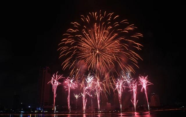 Đội Úc đạt giải nhất cuộc thi trình diễn pháo hoa quốc tế ảnh 1 Đội Úc đạt giải nhất cuộc thi trình diễn pháo hoa quốc tế ảnh 1