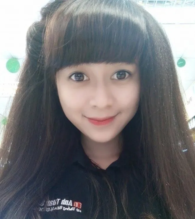 Cô giáo 9X trẻ trung, gần gũi cùng học trò.