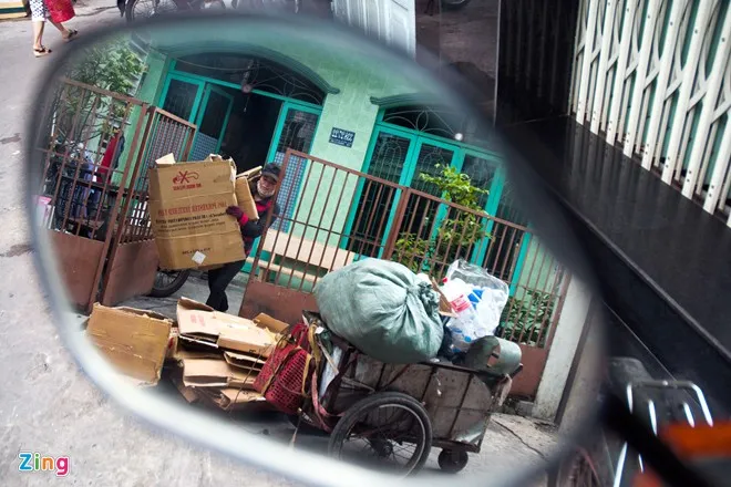 Một ngày của chị ve chai nhặt được 5 triệu yen ở Sài Gòn