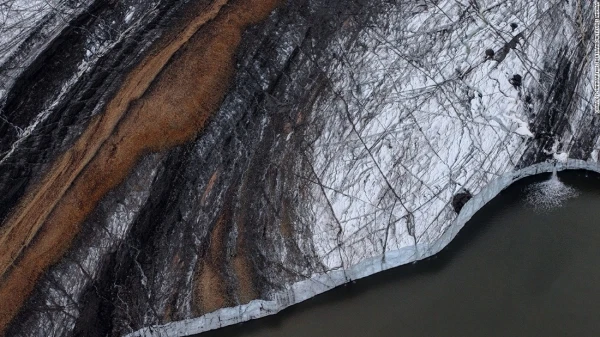 Muôn vàn nét đẹp huyền ảo của Trái Đất nhìn từ trên cao ảnh 10