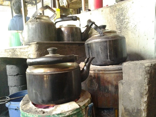 Chùm ảnh: Quán cà phê vợt cuối cùng ở Biên Hòa ảnh 6 Chùm ảnh: Quán cà phê vợt cuối cùng ở Biên Hòa ảnh 6