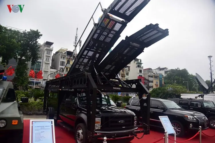 Chùm ảnh dàn xe đặc chủng của lực lượng vũ trang Việt Nam ảnh 5 Chùm ảnh dàn xe đặc chủng của lực lượng vũ trang Việt Nam ảnh 5