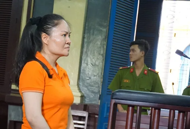 Khởi tố vụ án có dấu hiệu lừa đảo ngay tại phiên tòa ảnh 1