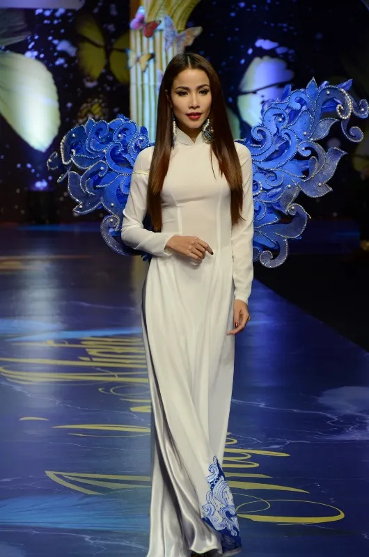 Trương Thị May, Kim Tuyến khoe sắc trong đêm diễn thời trang ảnh 9 Trương Thị May, Kim Tuyến khoe sắc trong đêm diễn thời trang ảnh 9