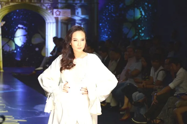 Trương Thị May, Kim Tuyến khoe sắc trong đêm diễn thời trang ảnh 6 Trương Thị May, Kim Tuyến khoe sắc trong đêm diễn thời trang ảnh 6