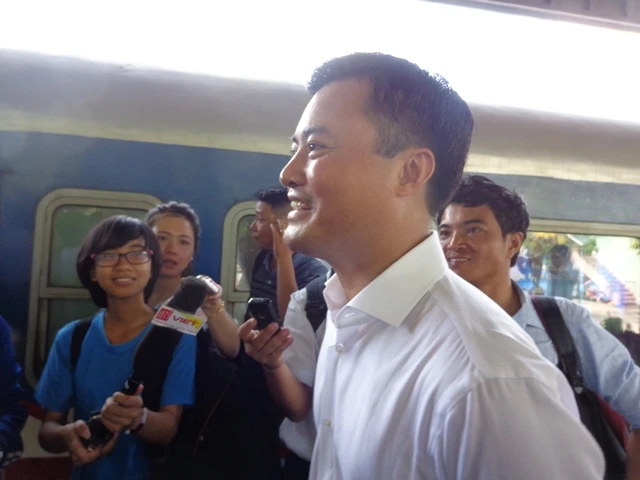 Khai trương chuyến tàu ngoại ô Sài Gòn - Dĩ An ảnh 5