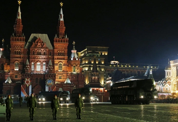 Chùm ảnh diễn tập mừng Ngày Chiến thắng của quân đội Nga ảnh 2