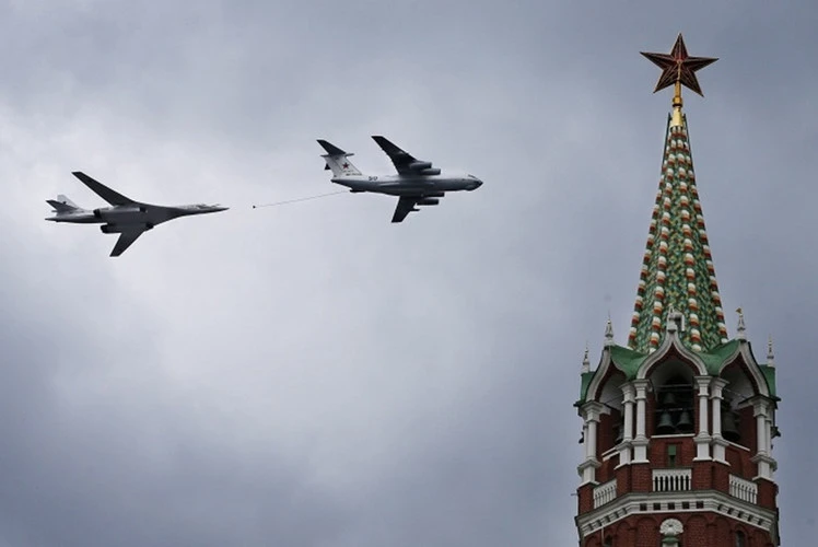 Chùm ảnh diễn tập mừng Ngày Chiến thắng của quân đội Nga ảnh 4