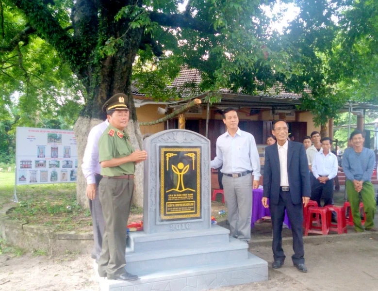 3 cây thị trên 100 năm tuổi được công nhận cây di sản ảnh 2