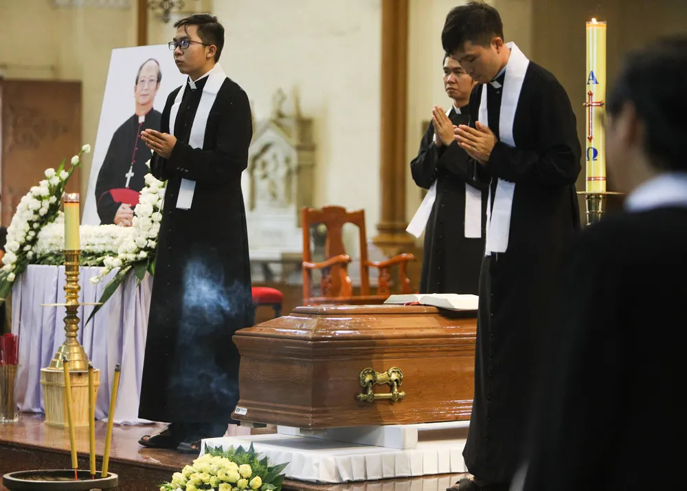 Trực tiếp lễ rước Đức Tổng Giám mục Phaolô Bùi Văn Đọc ảnh 20