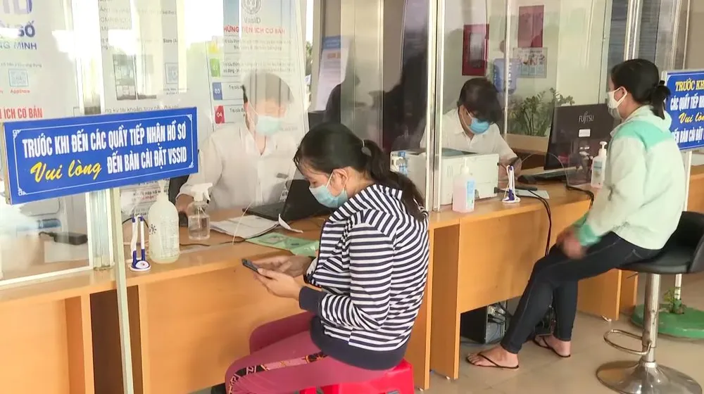 Vẫn còn nhiều người có ý định đến rút bảo hiểm xã hội 1 lần khi đủ điều kiện Vẫn còn nhiều người có ý định đến rút bảo hiểm xã hội 1 lần khi đủ điều kiện