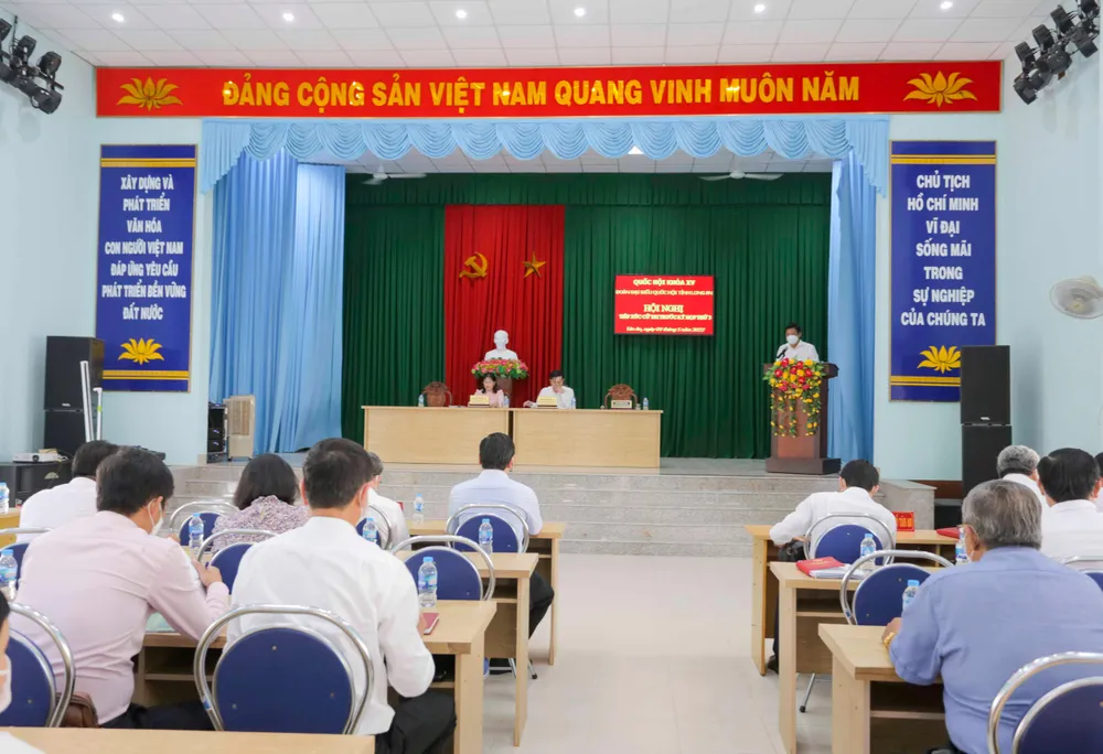 Đại biểu Quốc hội Nguyễn Thanh Hải, Nguyễn Hoàng Uyên có buổi tiếp xúc cử tri TP.Tân An