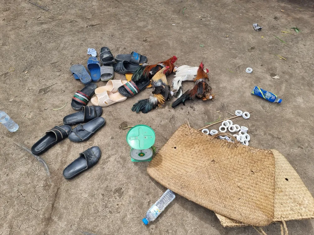 Tang vật bị thu giữ tại hiện trường Tang vật bị thu giữ tại hiện trường