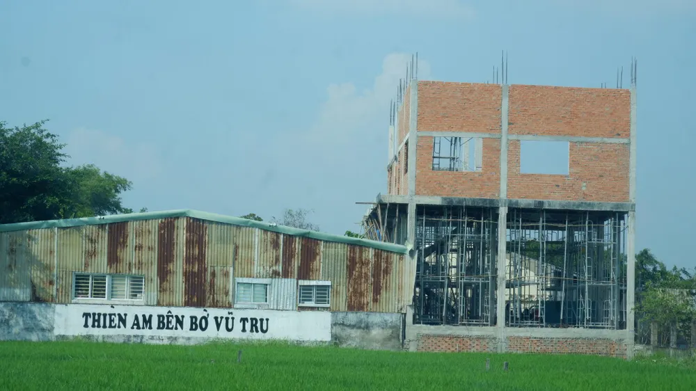 Cơ quan an ninh điều tra đã ra quyết định trưng cầu giám định 28 người ở &quot; Tịnh thất Bồng Lai&quot;. Ảnh:HD