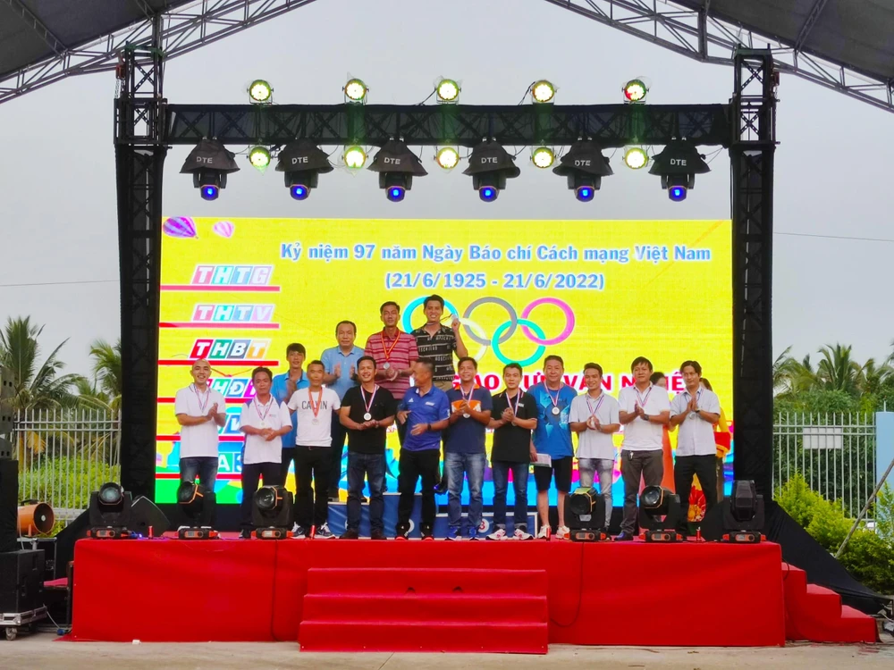 Hội thao là sân chơi bổ ích cho những người làm báo trong khu vực Hội thao là sân chơi bổ ích cho những người làm báo trong khu vực