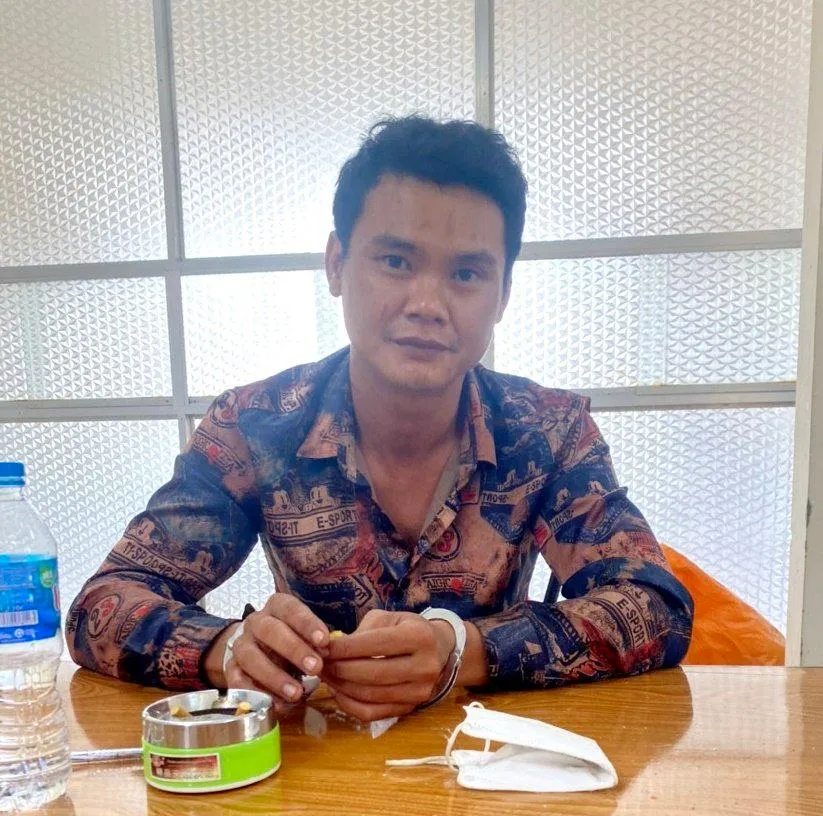 Dương Chấn Phong bị bắt tại cơ quan công an. Ảnh: CACC