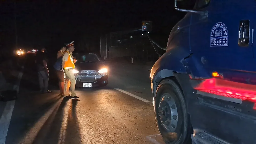 Hiện trường tai nạn ở Tiền Giang