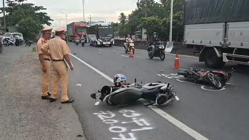 Hiện trường vụ tai nạn. Ảnh: NGỌC THÁI