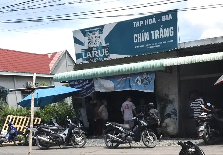 Tiệm tạp hóa nơi bà T tử vong. Ảnh: CTV nữ chủ tiệm tạp hóa tử vong trong nhà