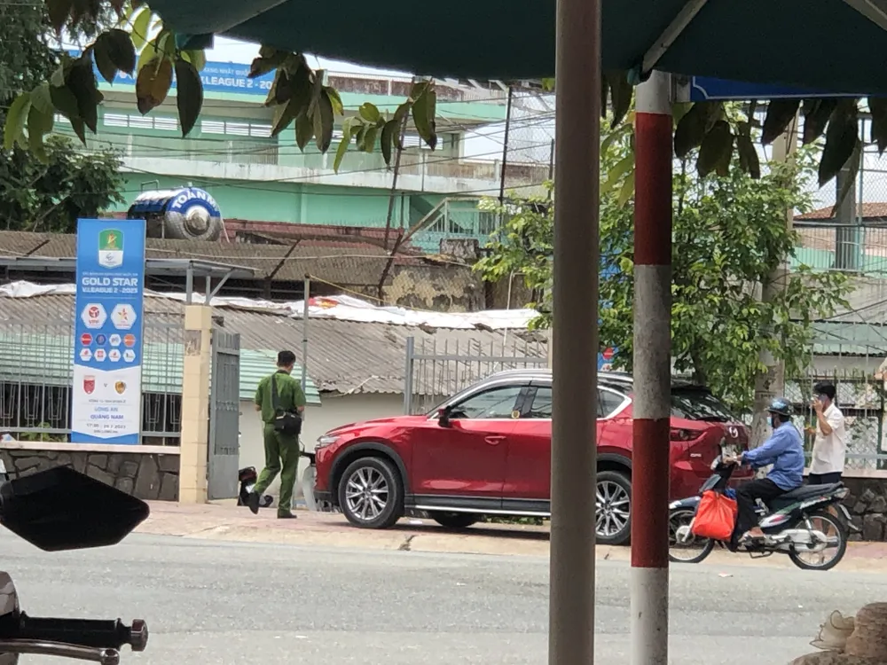 Khu vực cổng số 1, khu vực ki ốt bị mất vé số. Ảnh: HD