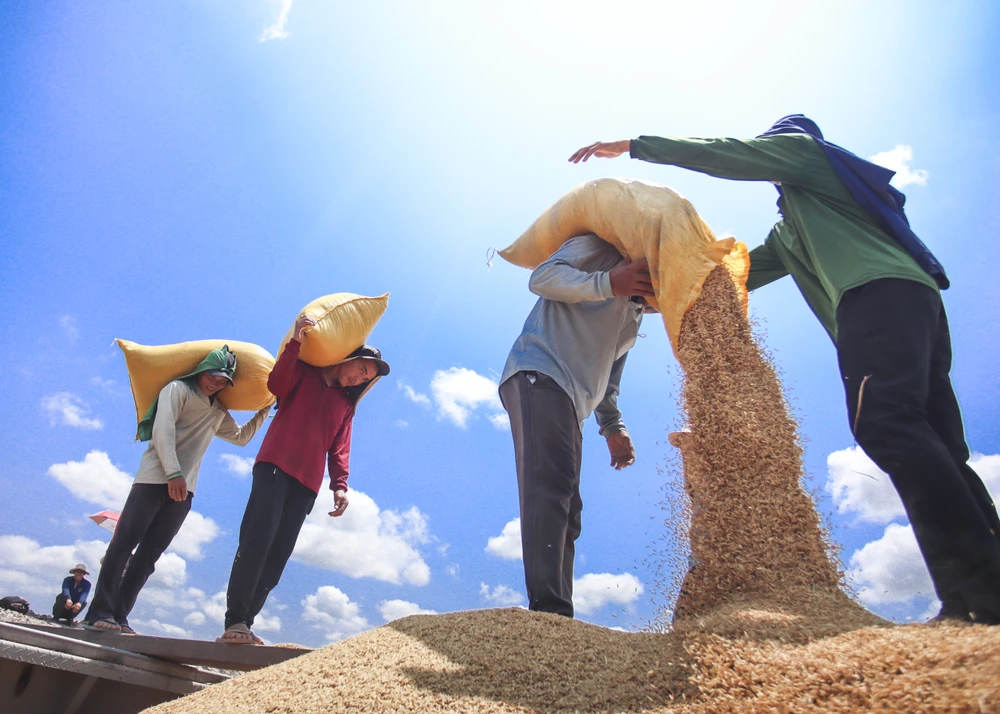 Phong trào nông dân sản xuất, kinh doanh giỏi được tổ chức rộng khắp trên địa bàn. Ảnh:HD IMG_0232.JPG