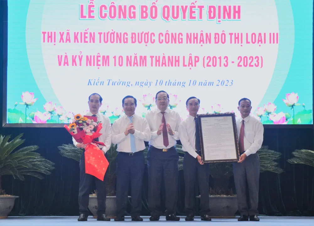 TX Kiến Tường (15).JPG