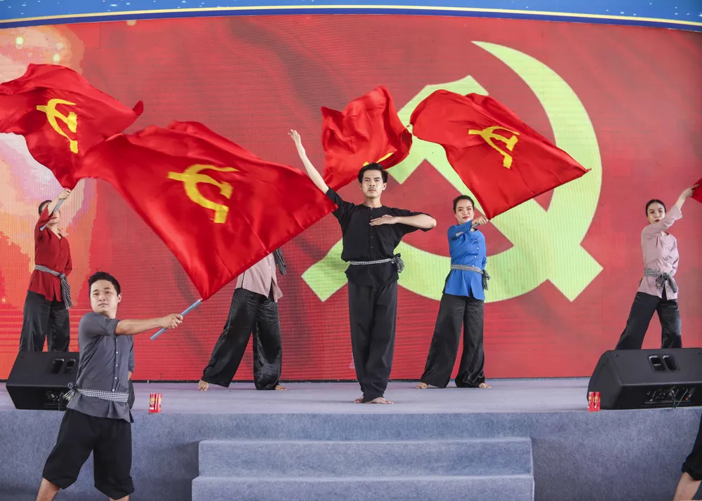 Tiết mục văn nghệ tại buổi lễ nói về cuộc đời, sự nghiệp cách mạng của Võ Văn Tần. Ảnh:HD Khởi công trường THPT Võ Văn Tần (4).JPG