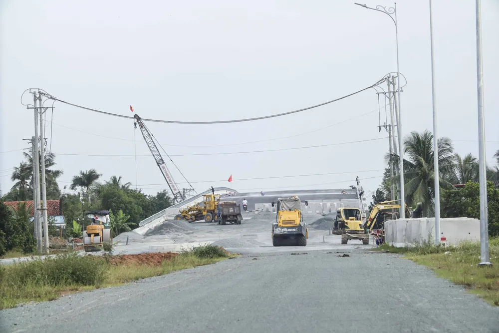 Vanh đai TP. Tân An 13.JPG