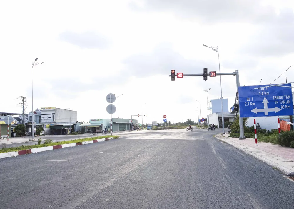 Vành đai TP. Tân An (8).JPG