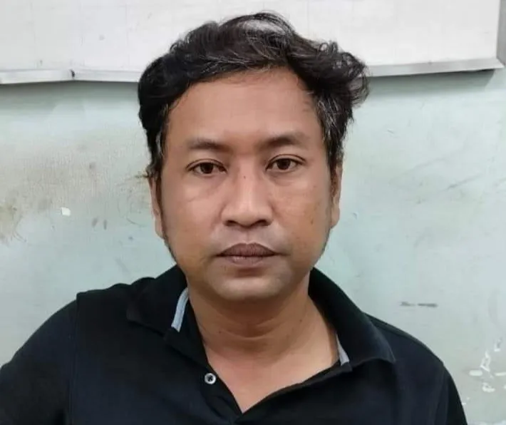 Trộm xe truy nã.jpg