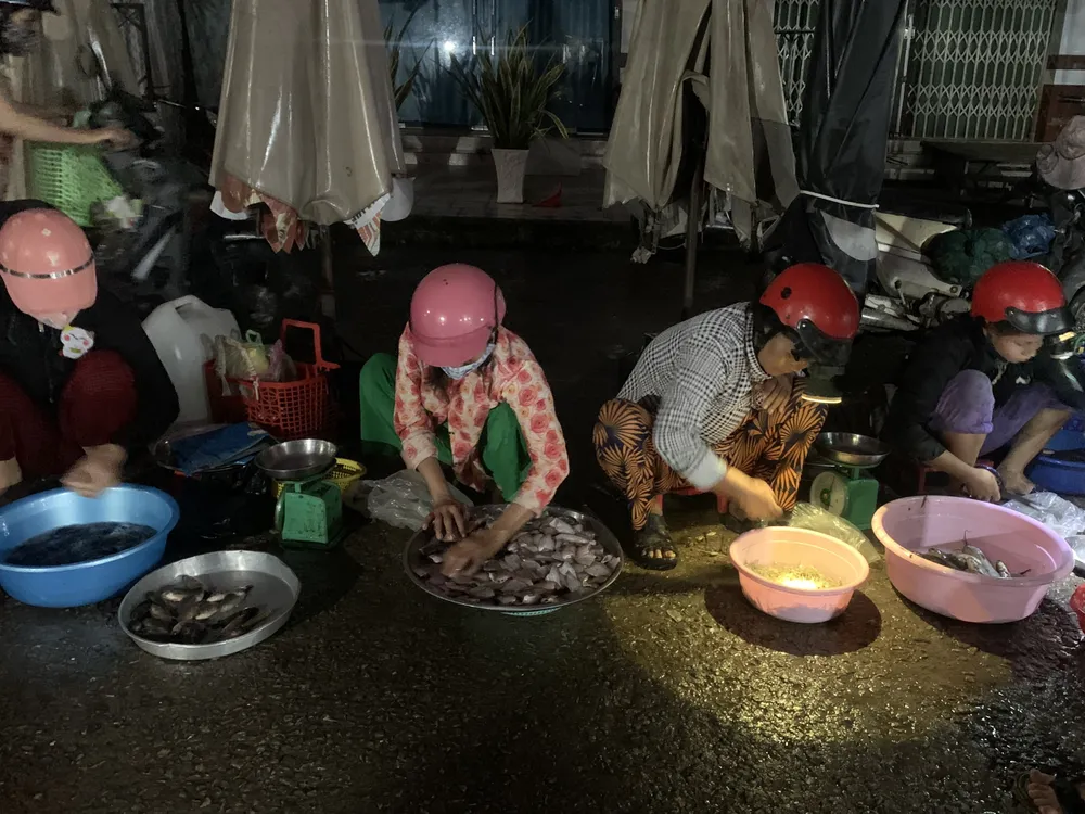 mưu sinh mùa lũ (20).jpg