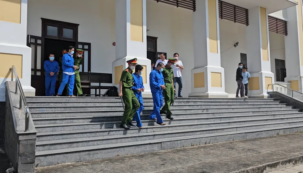 Buôn lậu đường lớn nhất 6.jpg