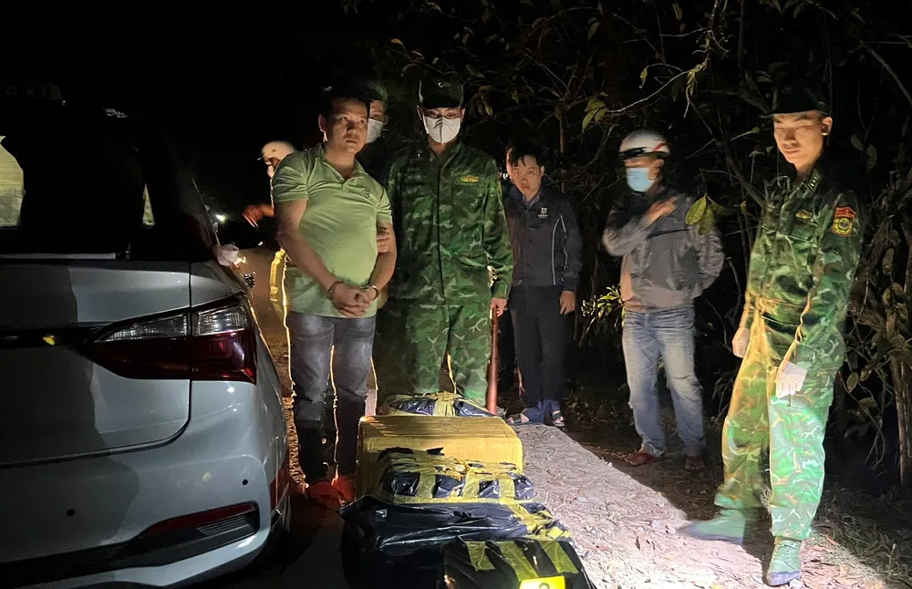 chở thuê pháo lậu 2.jpg