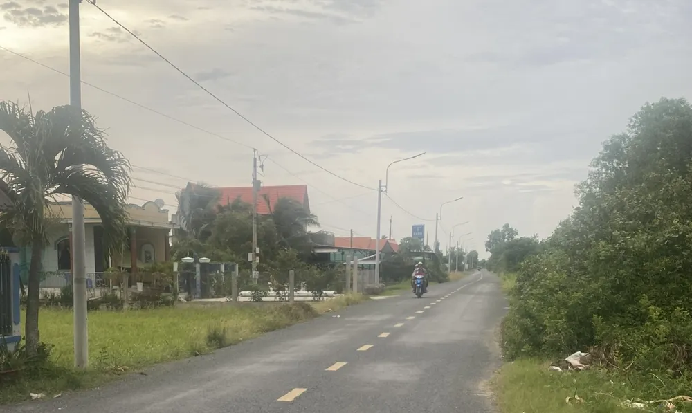 2 kẻ trộm đột nhập.jpg