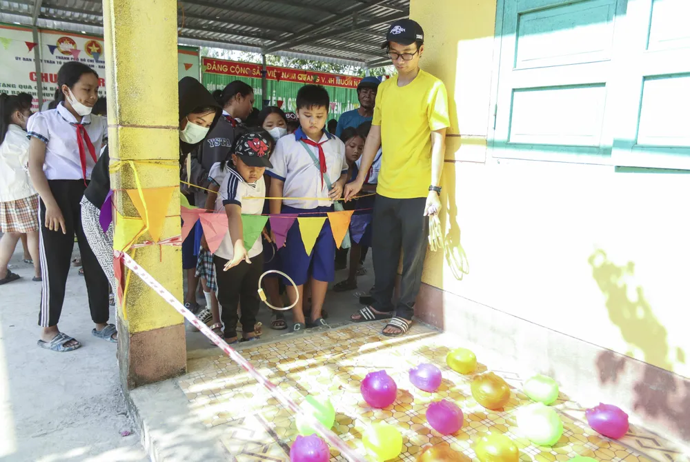 Chợ Tết yêu thương.JPG