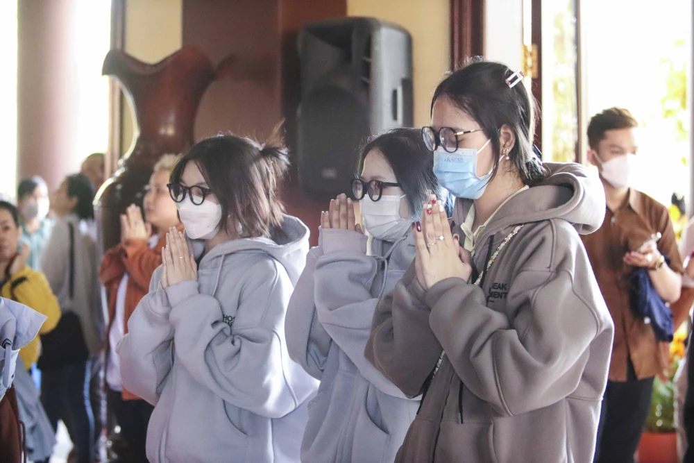 Xin lộc đầu năm.JPG