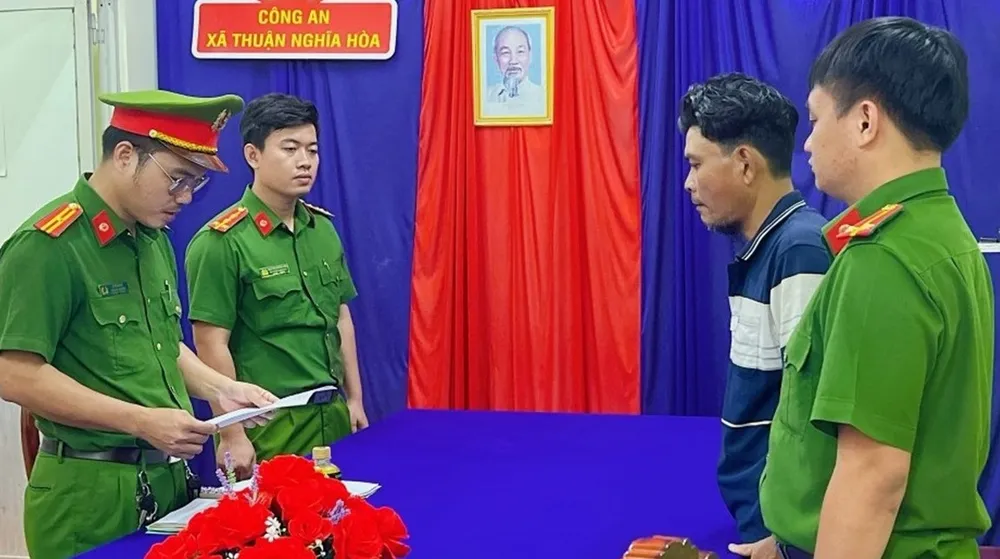 đạp xe mô tô tuần tra.jpeg