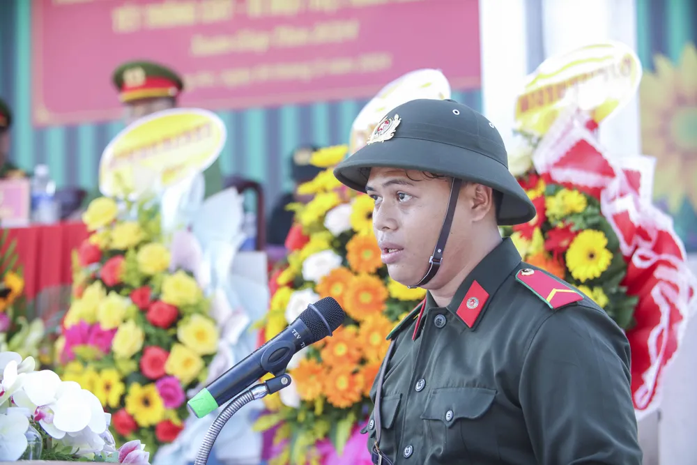 Binh nhì Nguyễn Hữu Thiện hứa quyết tâm hoàn thành tốt khóa huấn luyện. Ảnh: HD Trung đoàn CSCĐ Đông Nam (3).JPG