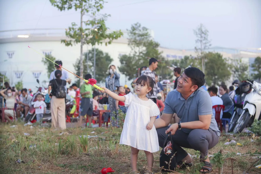 thả diều (2).JPG