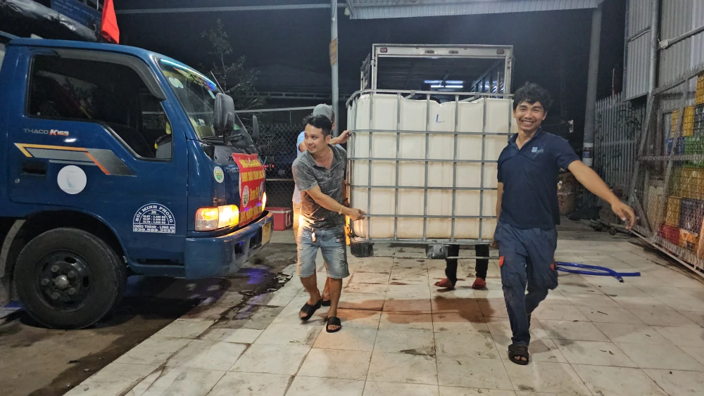 Những tài xế 0 đồng 21.jpg