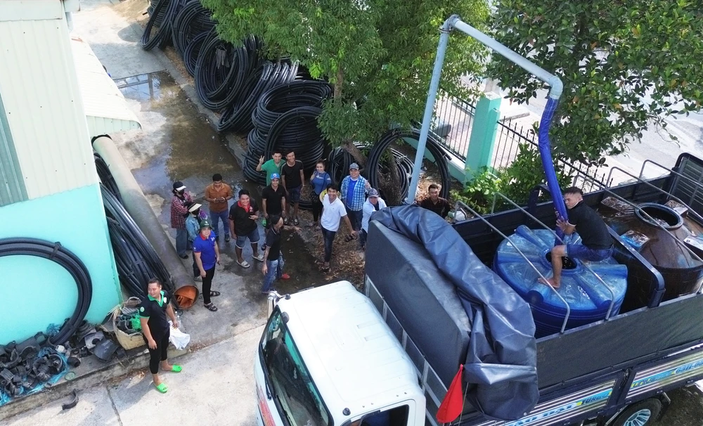 Những tài xế 0 đồng (5).jpg