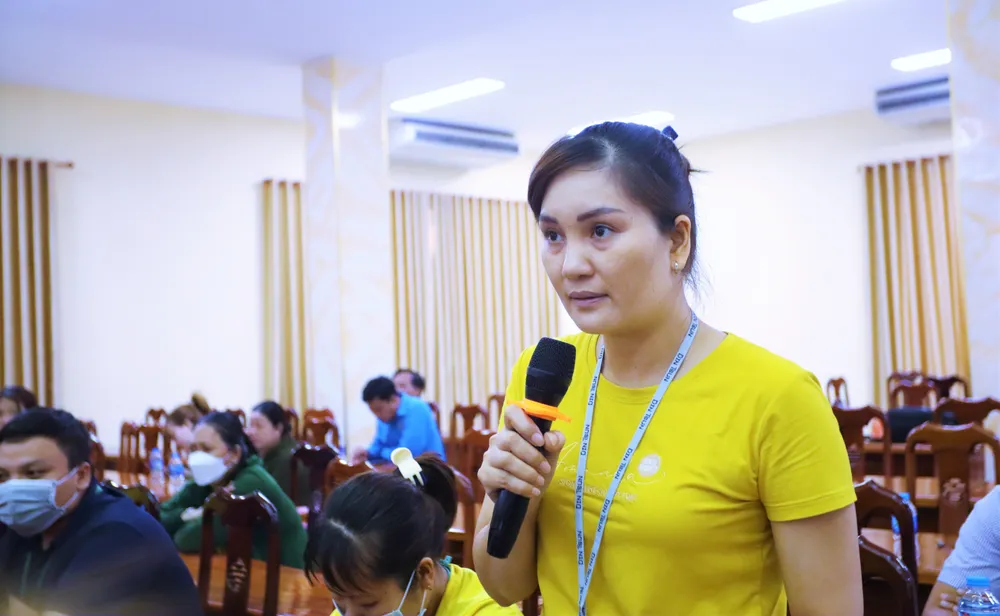 Công nhân, lao động có nhiều kiến nghị về tình trạng nguy cơ thất nghiệp. Ảnh:HD lừa đảo trên không gian mạng (5).JPG