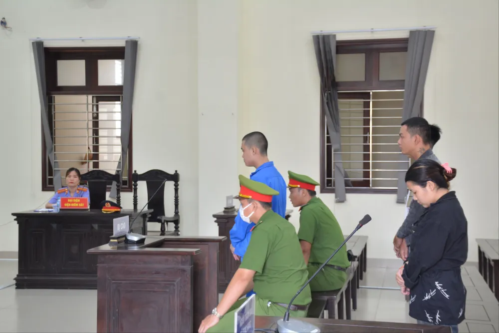 Súng mua trên mạng.jpg