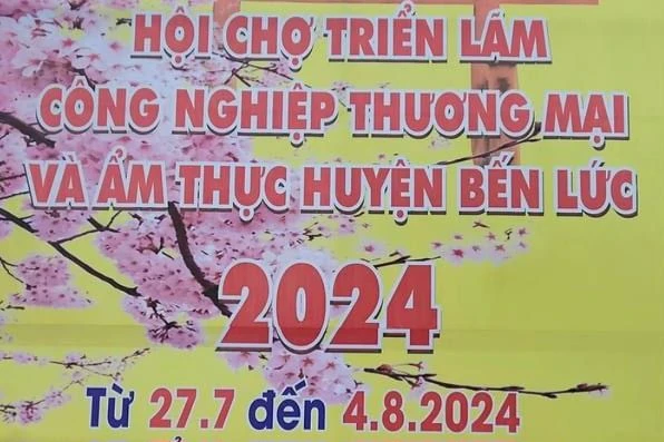 Hội chợ triển lãm diễn ra từ ngày 27-7 đến ngày 4-8 đã bị tạm dừng. Ảnh: HD Hội chợ triển lãm.jpg
