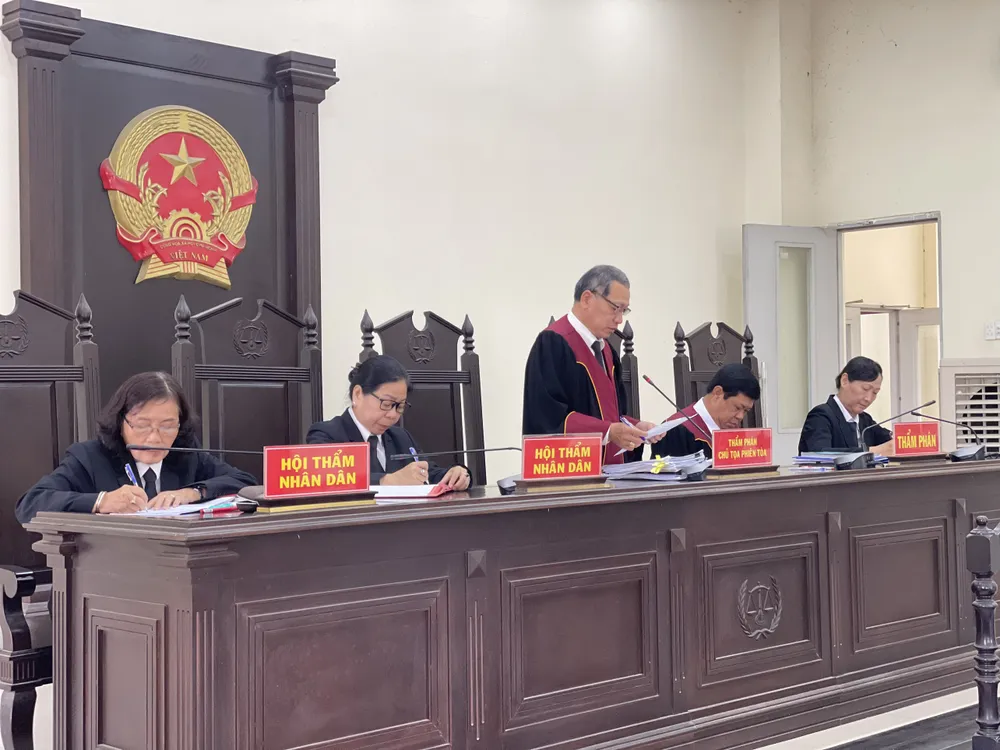 HĐXX đã tuyên phạt bị cáo Nguyễn Trường Thành án chung thân. Ảnh: HD vận chuyển thuê hơn 4kg ma túy (5).jpg