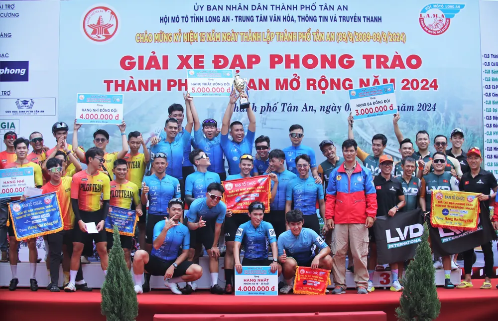 giải đua xe đạp 1.jpg