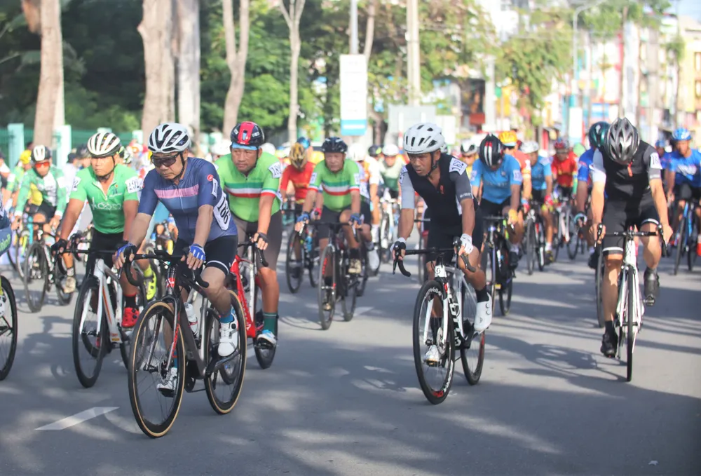 giải đua xe đạp 3.jpg