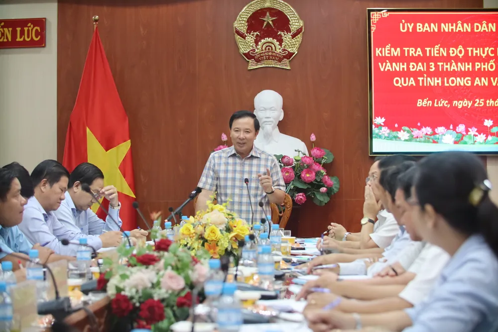 Chủ tịch UBND tỉnh Long An (4).JPG