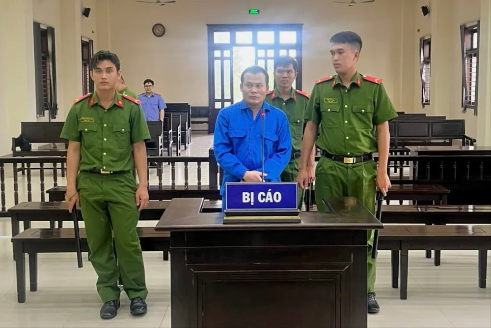 Bị cáo Võ Minh Luân tại phiên tòa xét xử. Ảnh: CTV Người phụ nữ.jpg