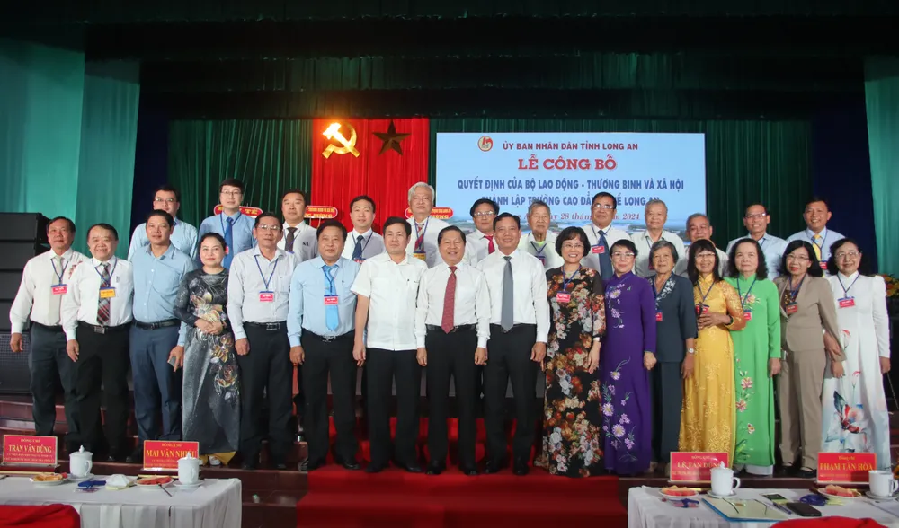 Cao đẳng y tế (1).JPG